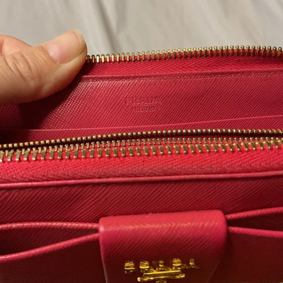 Prada Pink Bow Zippy Long Wallet - Picture 16 of 16
